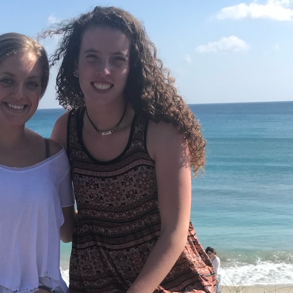 Meet your Posher, April